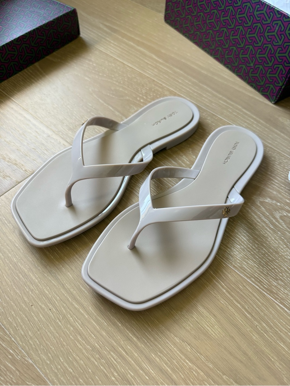Tory Burch Cream Roxanne Flip Flop Sandals